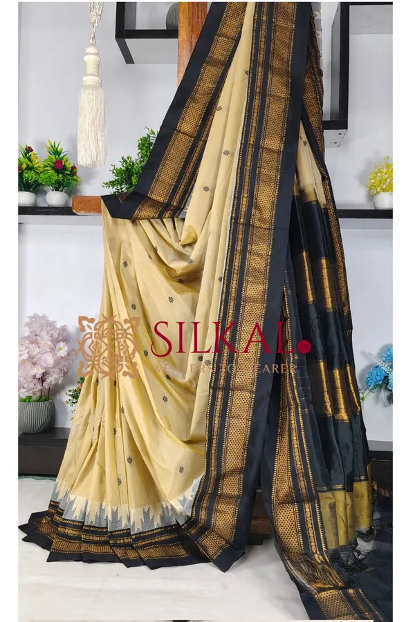Ilkal_Butta_Cotton_Silk_Temple_Broder_Saree_SKL04160