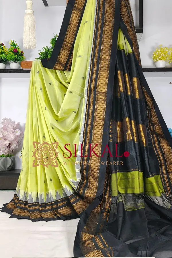 Ilkal_Butta_Cotton_Silk_Temple_Broder_Saree_SKL04163