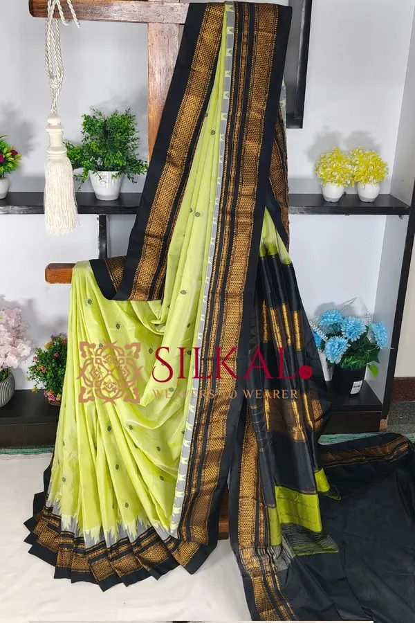 Ilkal_Butta_Cotton_Silk_Temple_Broder_Saree_SKL04163