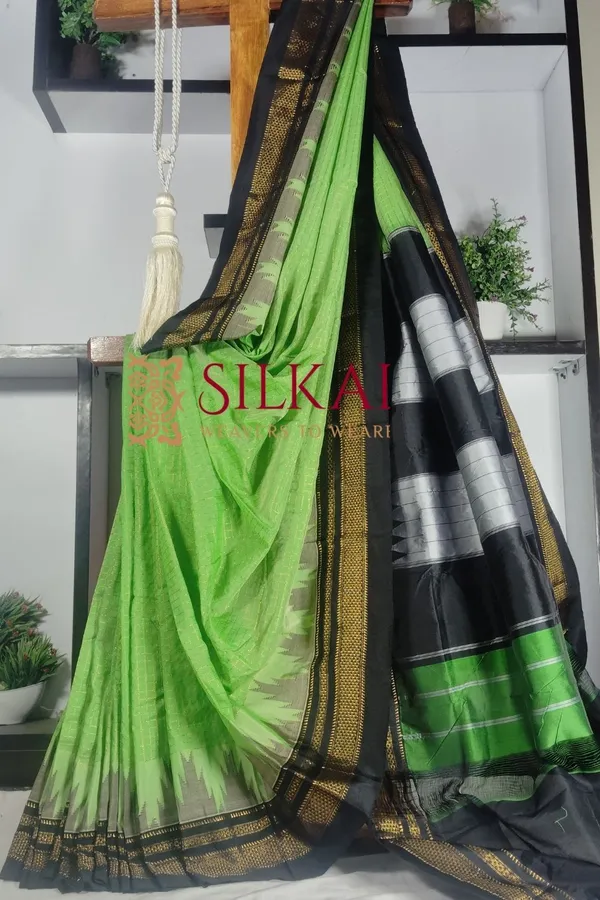 Ilkal_Chadarunga_Cotton_Silk_Temple_Saree_Code-_SKL1885
