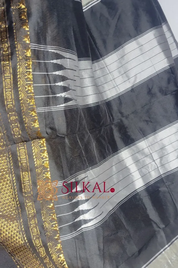 Ilkal_Chandrunga_Cotton_Silk_Saree_Code-_SKL1811