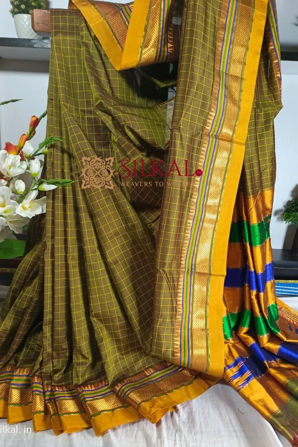Ilkal_Checked_Mercerized_Silk_Saree_Saree_Code-_SKL1499