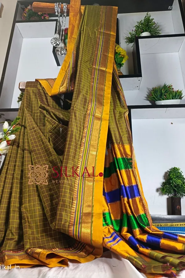 Ilkal_Checked_Mercerized_Silk_Saree_Saree_Code-_SKL1499