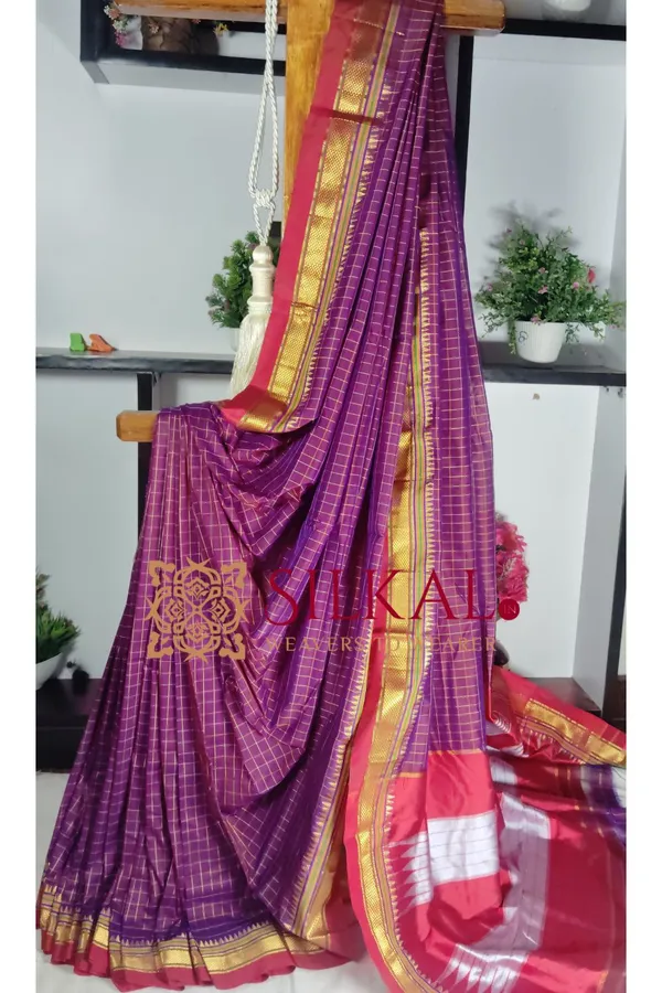 Ilkal_Checked_The_Mercerized_Silk_Saree_Saree_Code-_SKL1801