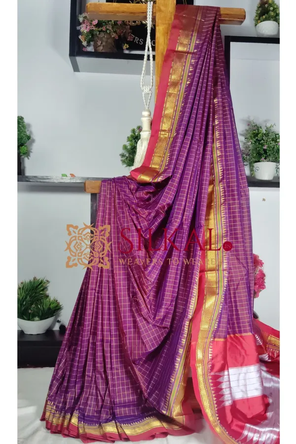 Ilkal_Checked_The_Mercerized_Silk_Saree_Saree_Code-_SKL1801
