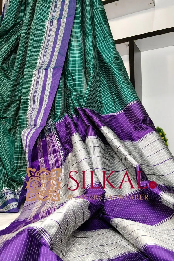 Ilkal_Cotton_Gaadi_Dadi_Checks_Saree_SKL2062