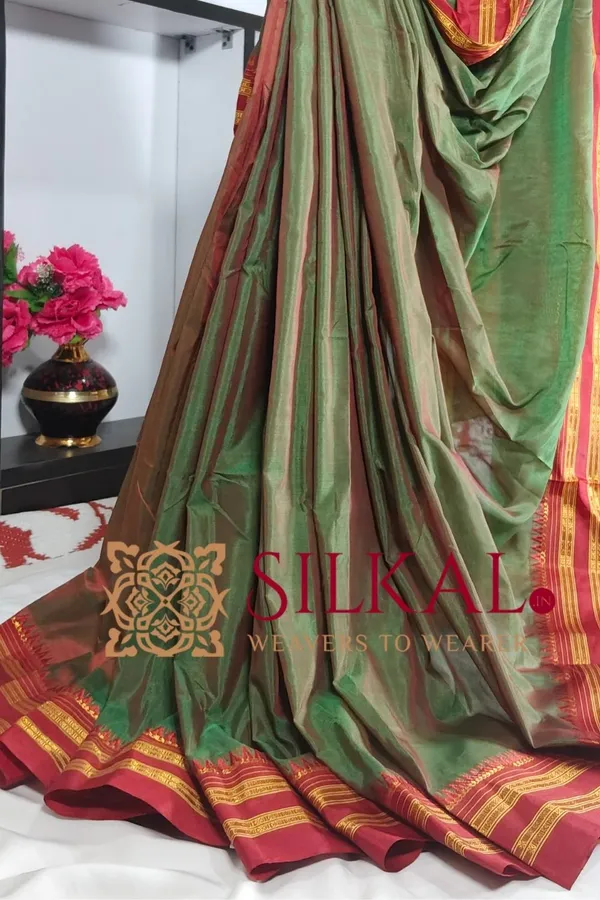 Ilkal_Cotton_Gaadi_Dadi_Plain_Saree_SKL2060