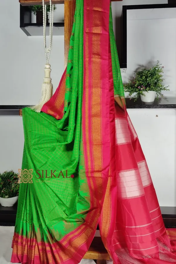 Ilkal_Cotton_Silk_Chadaranga_Temple_Saree_skl1937