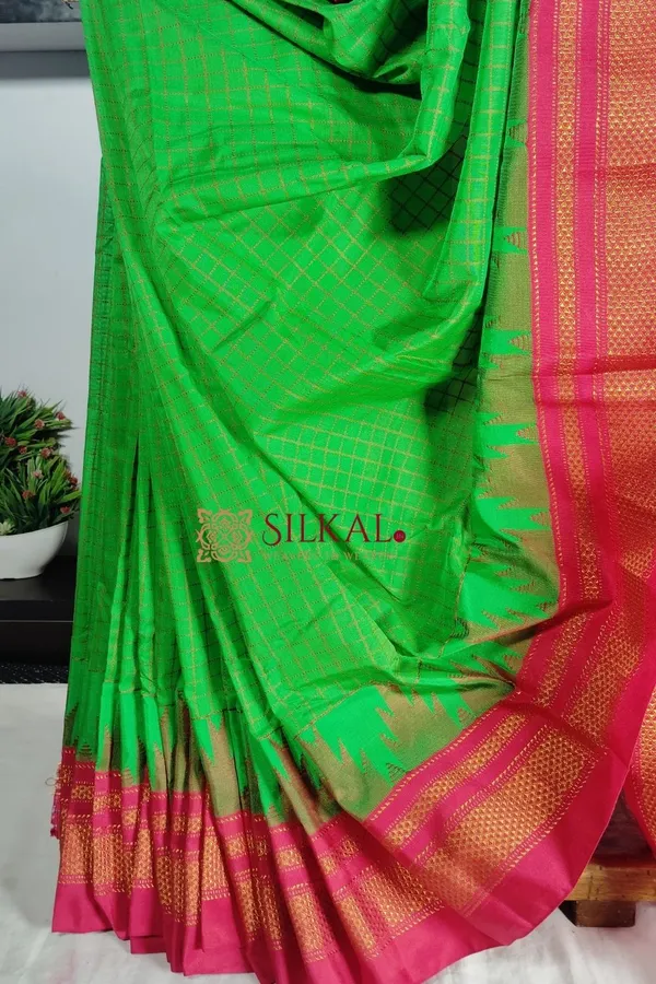 Ilkal_Cotton_Silk_Chadaranga_Temple_Saree_skl1937