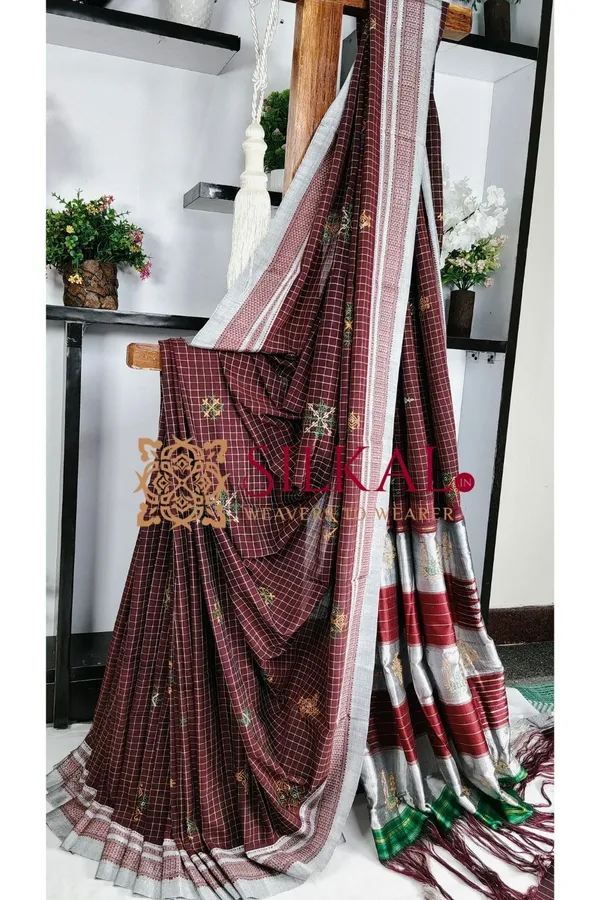Ilkal_Cotton_Silk_Handloom_With_Kasuti_Saree_SKL03885
