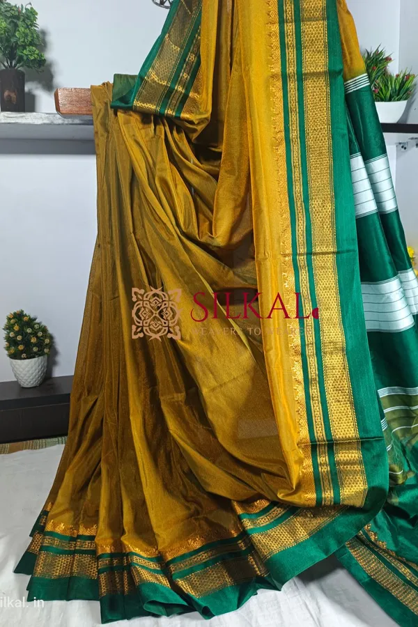 Ilkal_Cotton_Silk_With_Chikki_Paras_Border_Saree_Code-_SKL1165