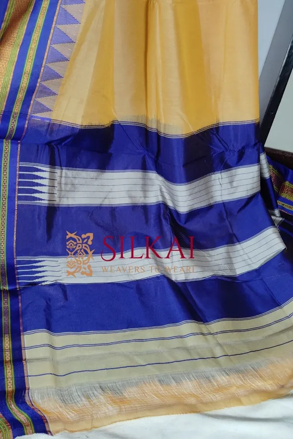 Ilkal_Embossed_With_Mercerized_Cotton_Saree_Code-_SKL1887
