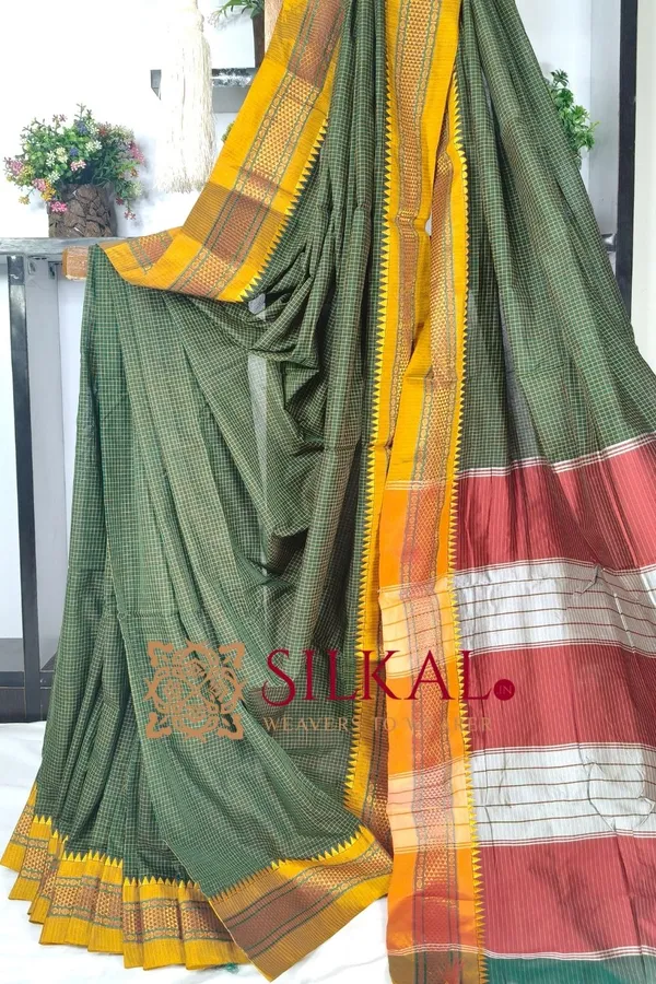 Ilkal_Embossed_With_Mercerized_Cotton_Saree_SKL03585
