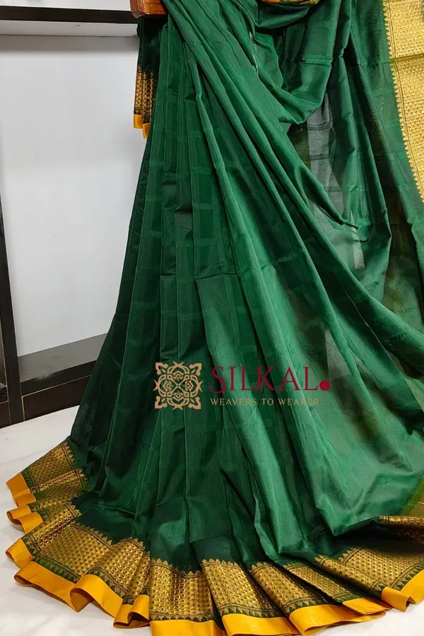Ilkal_Embossed_With_Mercerized_Cotton_Saree_SKL3100