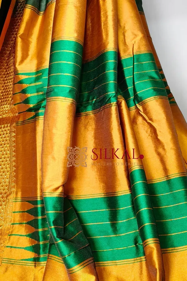 Ilkal_Embossed_With_Mercerized_Cotton_Saree_SKL3100