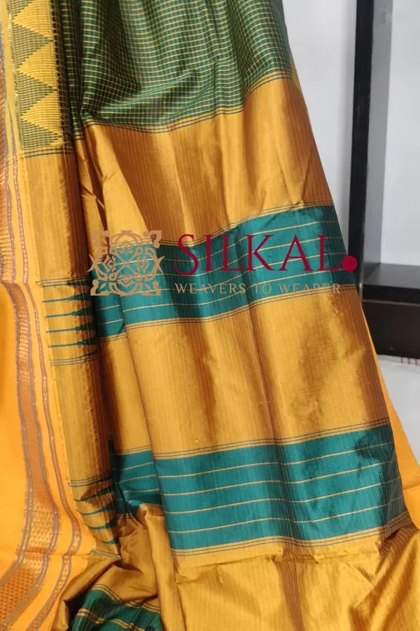 Ilkal_Embossed_With_Mercerized_Cotton_Saree_Saree_Code-_SKL10001