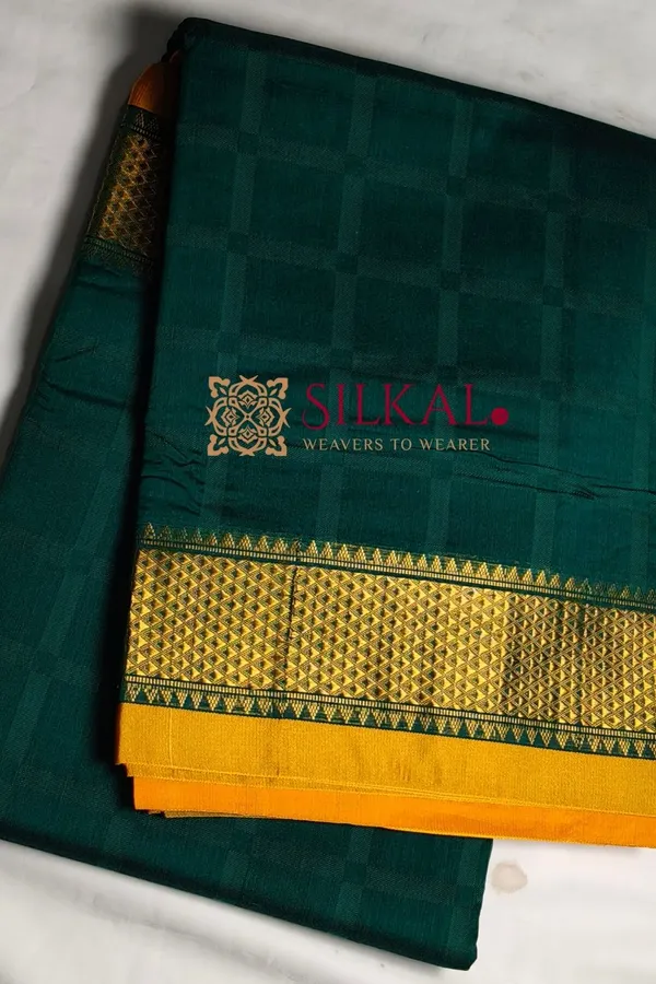 Ilkal_Embossed_With_Mercerized_Cotton_Saree_Saree_Code-_SKL3098