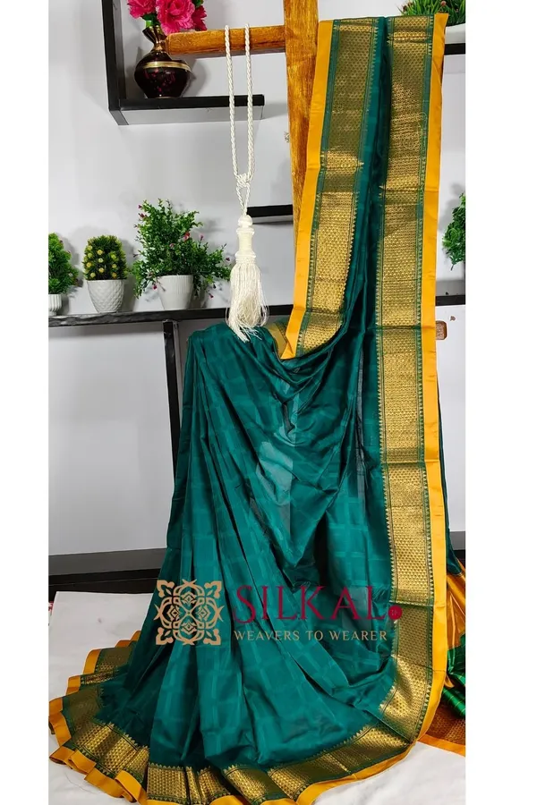 Ilkal_Embossed_With_Mercerized_Cotton_Saree_Saree_Code-_SKL3098