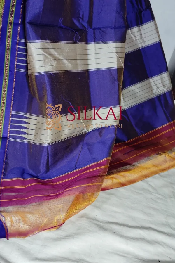 Ilkal_Embossed_With_Mercerized_Cotton_Saree_Code-_SKL1886