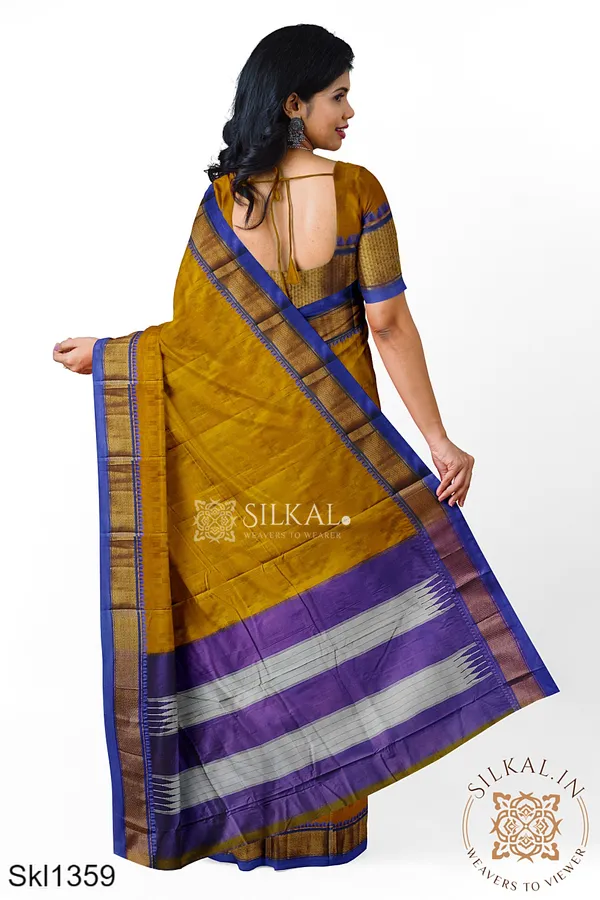 Ilkal_Embossed_With_Mercerized_Cotton_Saree_Code-_SKL1864