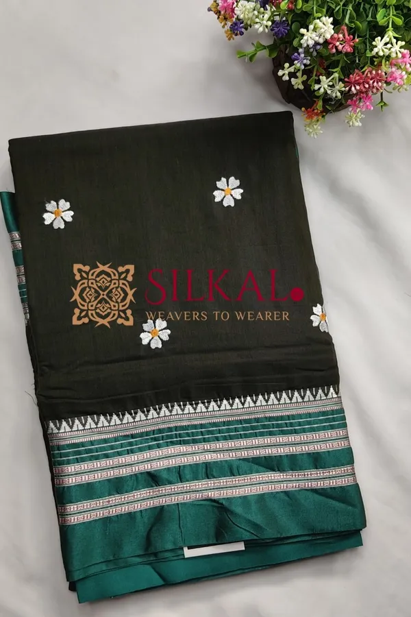 Ilkal_Flower_Butta_Saree_SKL03672