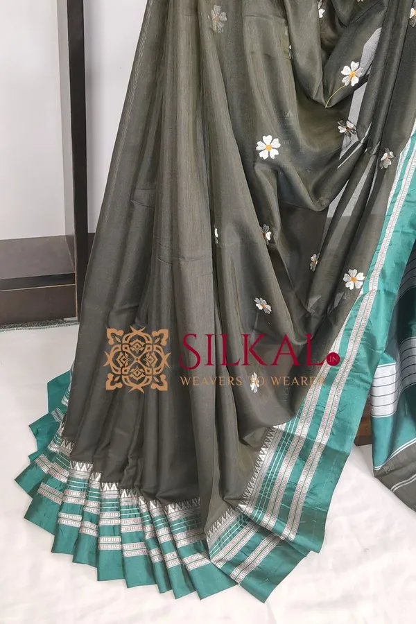 Ilkal_Flower_Butta_Saree_SKL03672