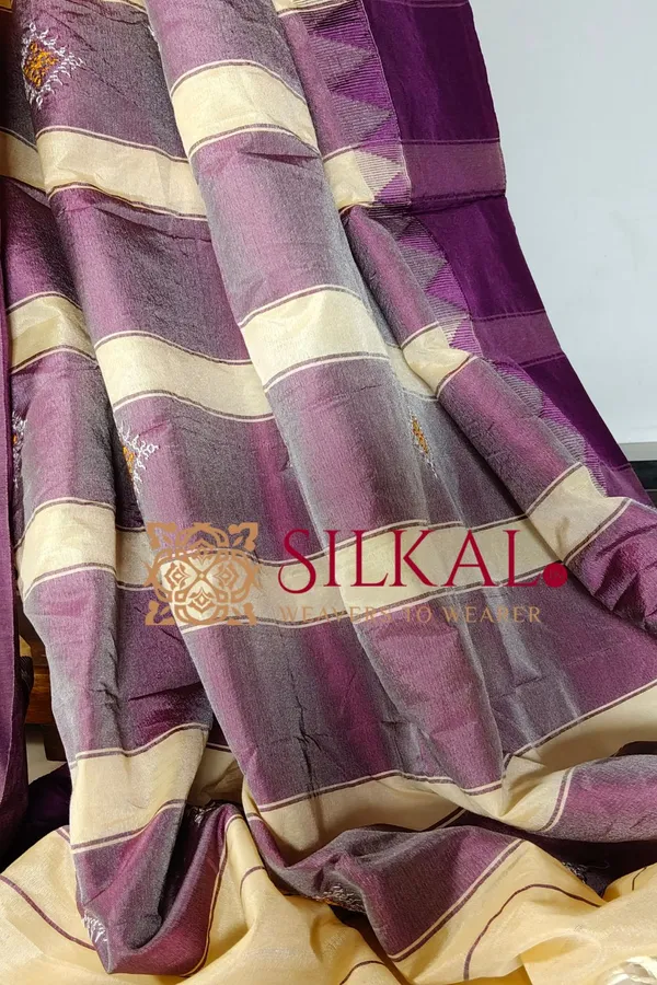 Ilkal_Flower_Butta_Saree,_Saree_Code-_SKL03256