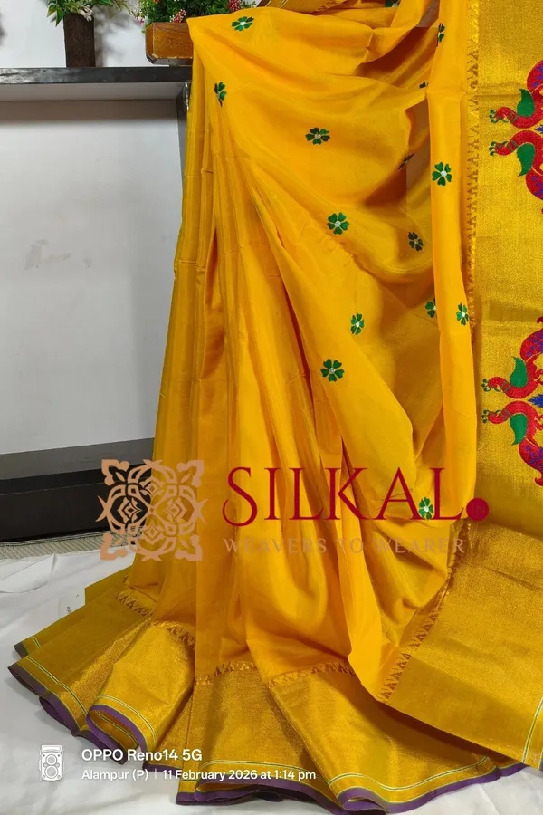 Ilkal_Flower_Butta_Saree,_Saree_Code-_SKL03264