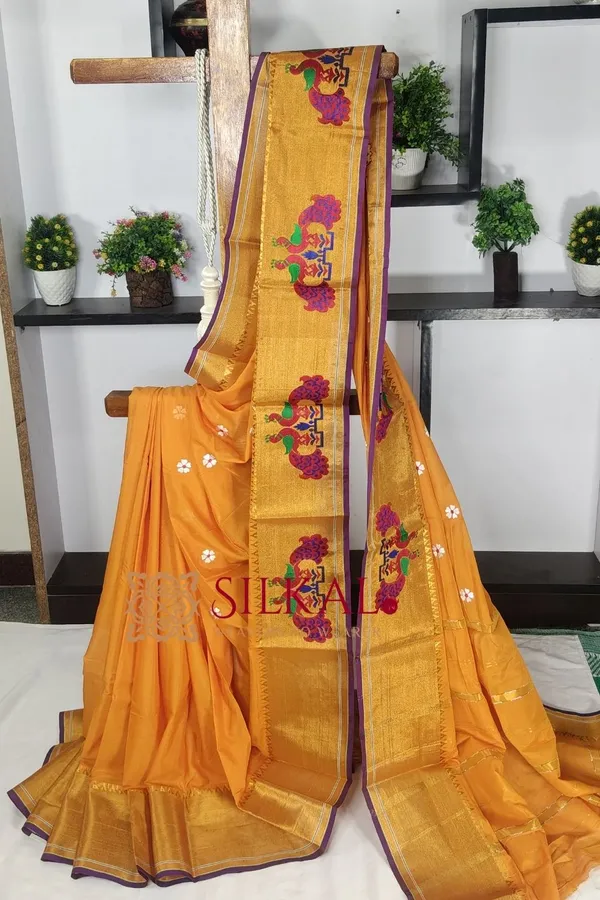 Ilkal_Flower_Butta_Saree,_Saree_Code-_SKL03265