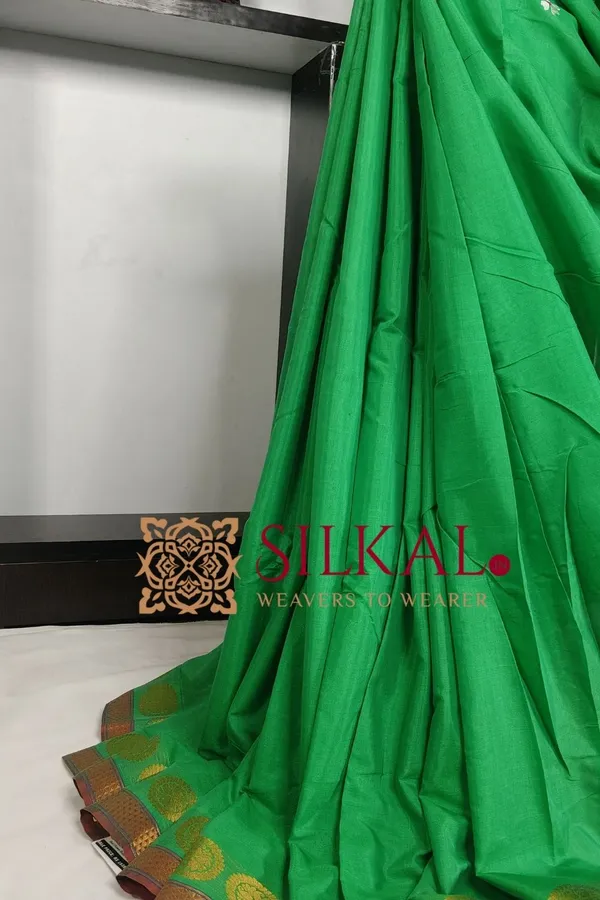 Ilkal_Flower_Butta_Saree,_Saree_Code-_SKL03266