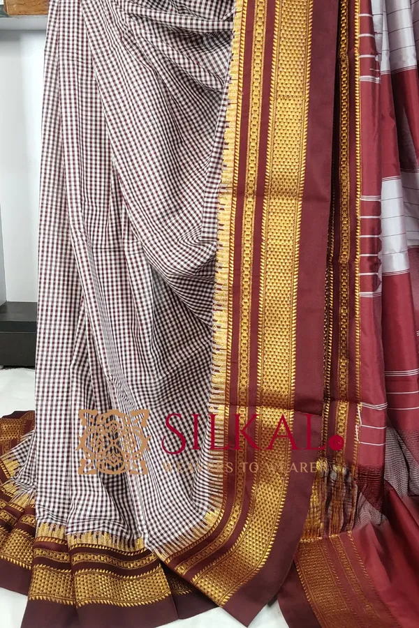 Ilkal_Gadiwal_small_check_cotton_silk_saree_SKL03438