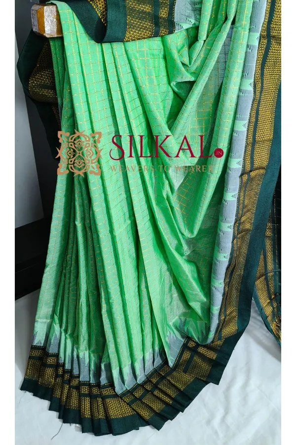 Ilkal_Gadwal_Jari_Checks_Saree_SKL04339