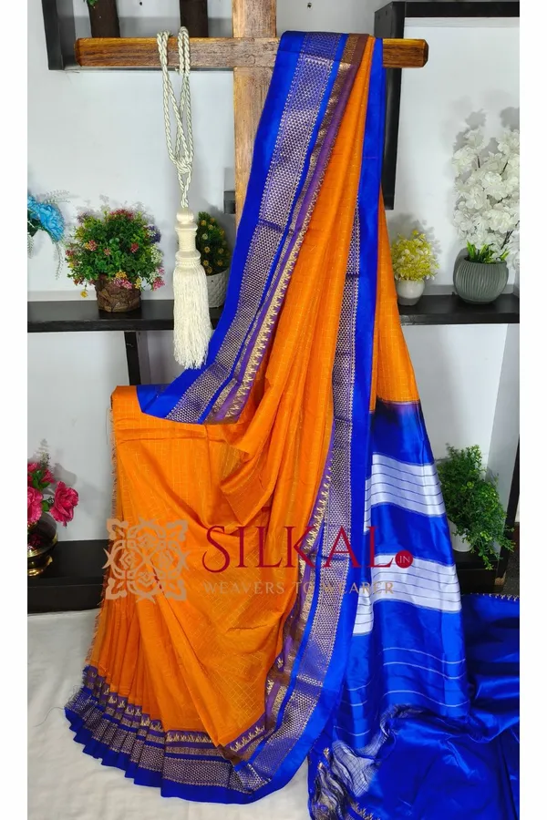 Ilkal_Gadwal_Jari_Checks_Saree_SKL04341