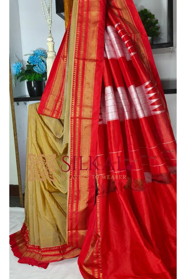 Ilkal_Gadwal_Jari_Checks_Saree_SKL04342