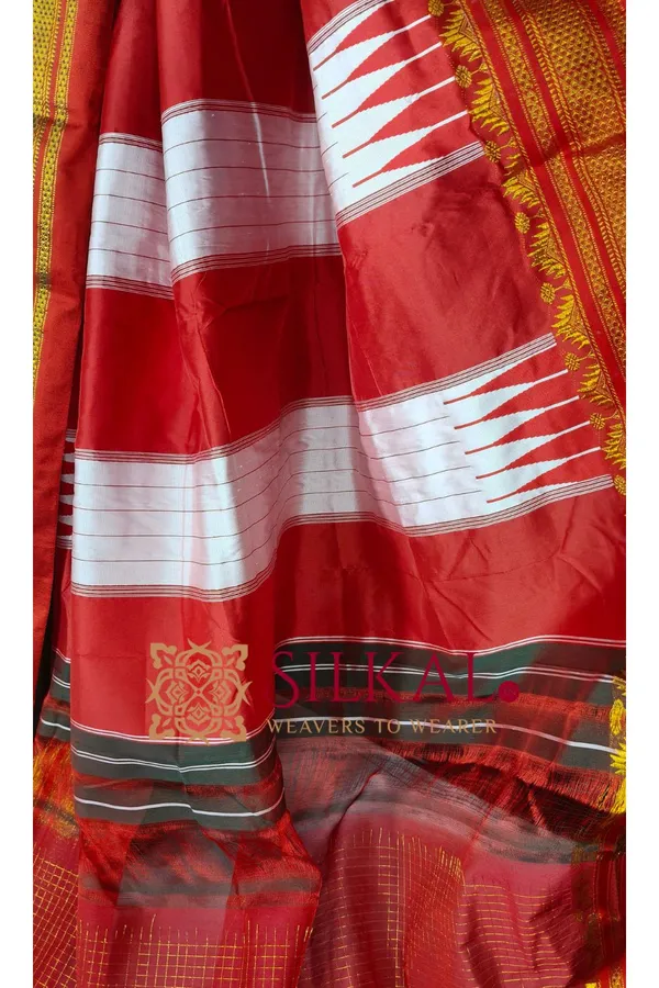 Ilkal_Gadwal_Jari_Checks_Saree_SKL04343