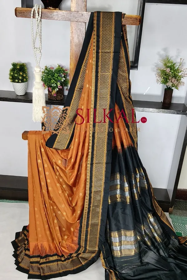 Ilkal_Gadwal_Teple__Butta_Cotton_Silk_Saree_SKL03621