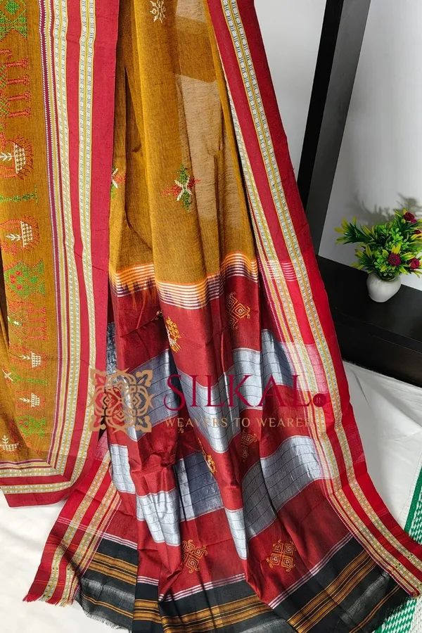 Ilkal_Gomi_Border_Kasuti_Saree_SKL03881