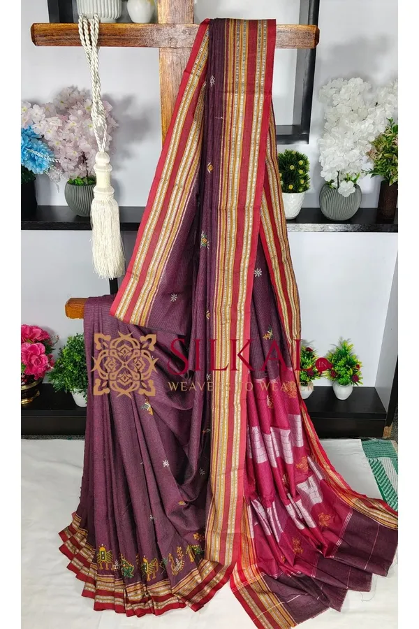 Ilkal_Gomi_Border_Kasuti_Saree_SKL03882