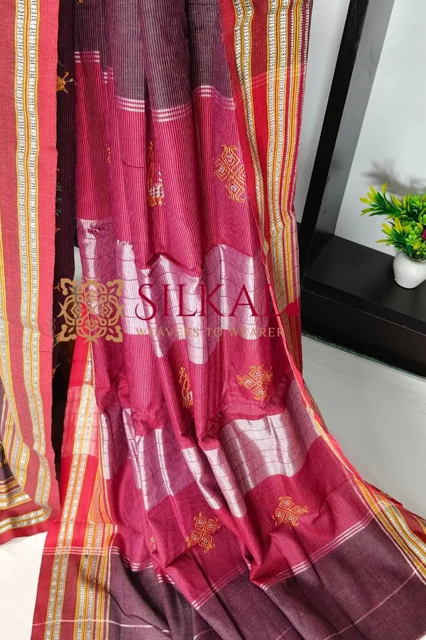 Ilkal_Gomi_Border_Kasuti_Saree_SKL03882