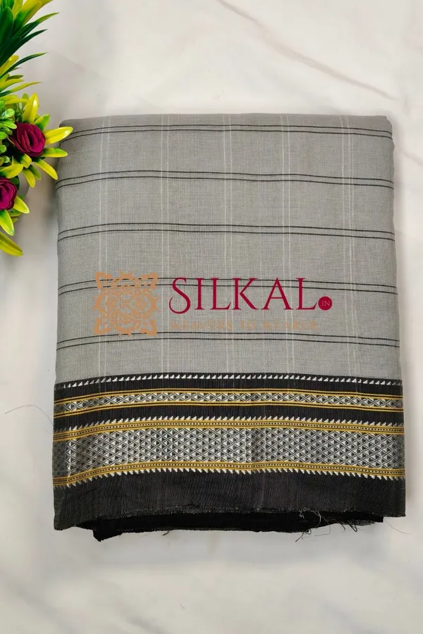 Ilkal_Handloom_Cotton_Silk_Chikki_Paras_Border_Saree_Code-_SKL04065