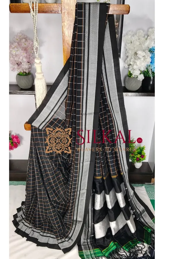 Ilkal_Handloom_Cotton_Silk_Chikki_Paras_Border_Saree_Code-_SKL04067