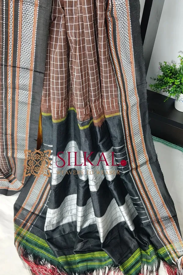 Ilkal_Handloom_Cotton_Silk_Chikki_Paras_Border_Saree_Code-_SKL04070