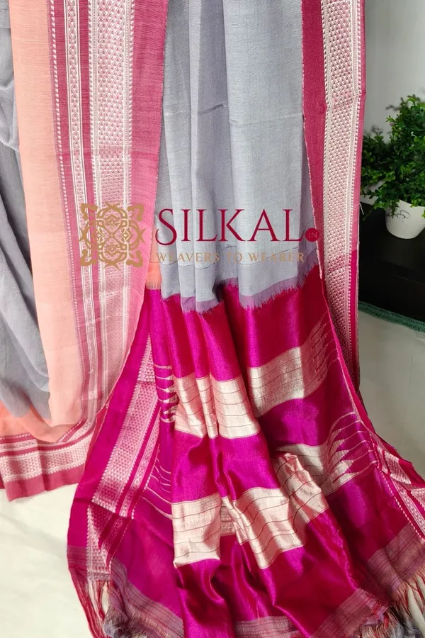Ilkal_Handloom_Cotton_Silk_Chikki_Paras_Border_Saree_Code-_SKL04072