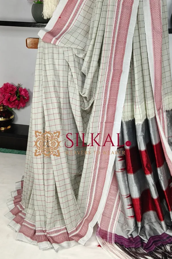 Ilkal_Handloom_Cotton_Silk_Chikki_Paras_Border_Saree_Code-_SKL04073