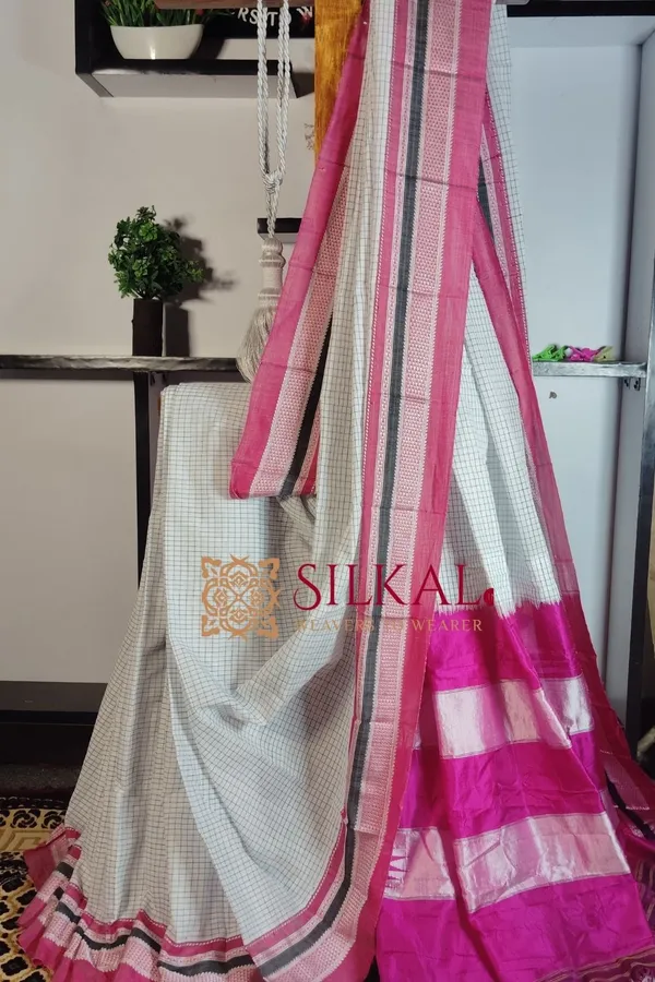 Ilkal_Handloom_Cotton_Silk_Chikki_Paras_Border_Saree_Saree_Code-_SKL1201