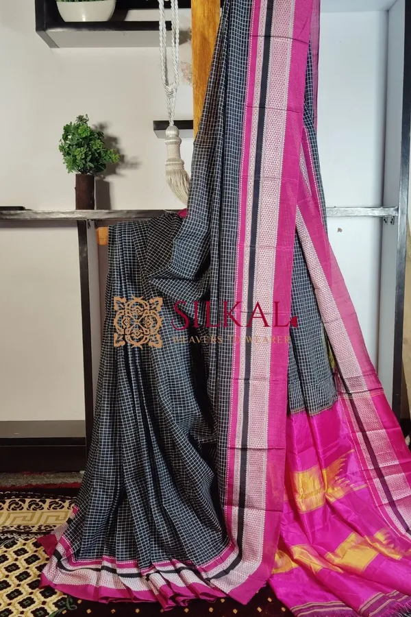 Ilkal_Handloom_Cotton_Silk_Chikki_Paras_Border_Saree_Saree_Code-_SKL1473