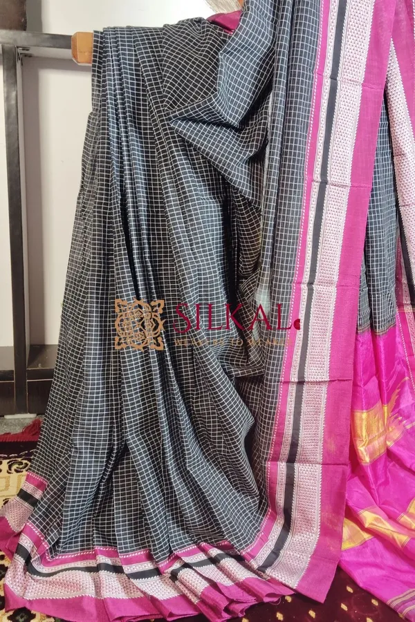 Ilkal_Handloom_Cotton_Silk_Chikki_Paras_Border_Saree_Saree_Code-_SKL1473