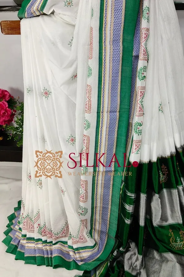 Ilkal_Handloom_Cotton_Silk_Kasuti__Chikki_Paras_Border_Saree_SKL03884