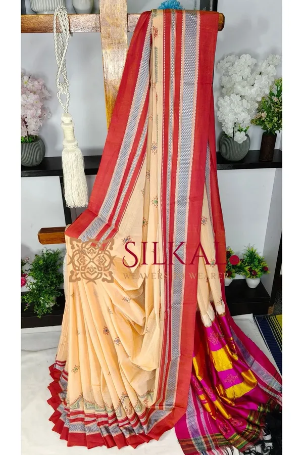 Ilkal_Handloom_Cotton_Silk_Kasuti__Chikki_Paras_Border_Saree_SKL03886