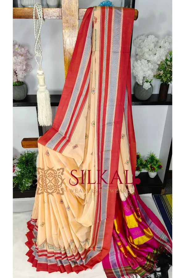 Ilkal_Handloom_Cotton_Silk_Kasuti__Chikki_Paras_Border_Saree_SKL03886